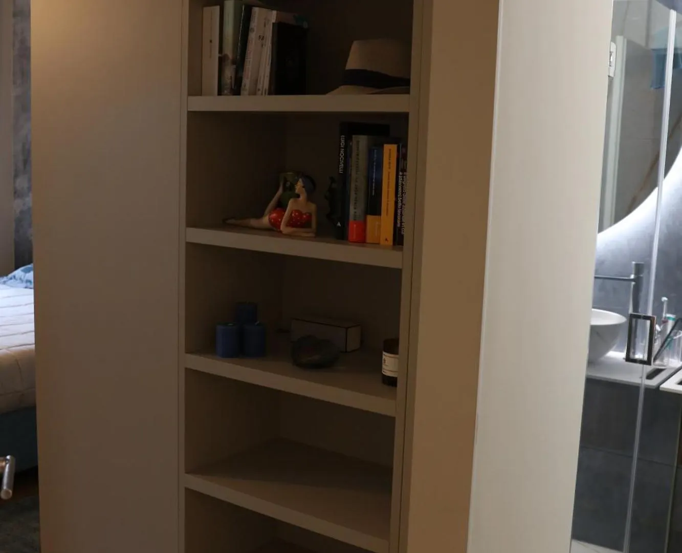 Sforza Suite In Downtown Милан 0*,  Италия